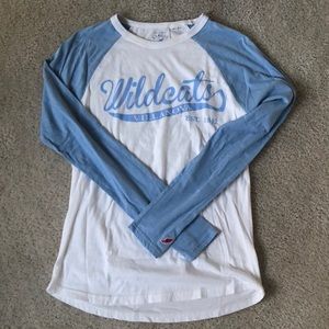 Villanova University Wildcats shirt small